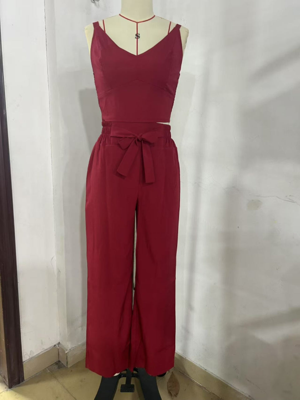 Sexy Elastic Pleated Two-Piece Spaghetti Strap V-neck High Waist Wide Leg Pants Suit
