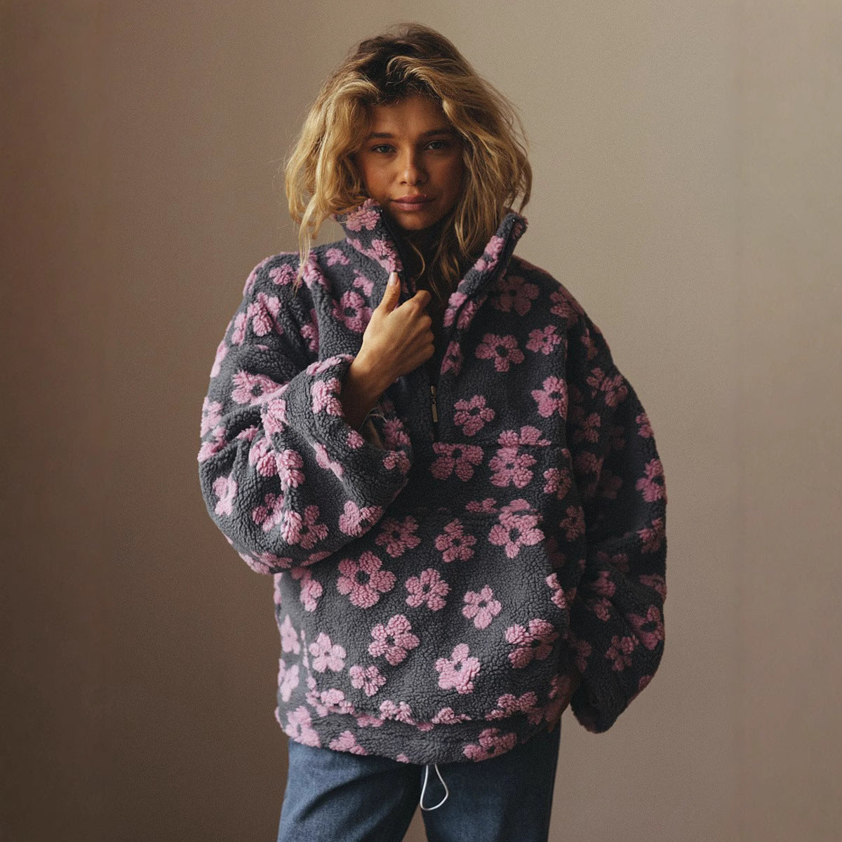 Flowers Lambskin Big Pocket Loose Zip-up Pullover